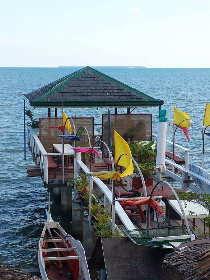 Peria Seafront Pensione Roxas  エクステリア 写真