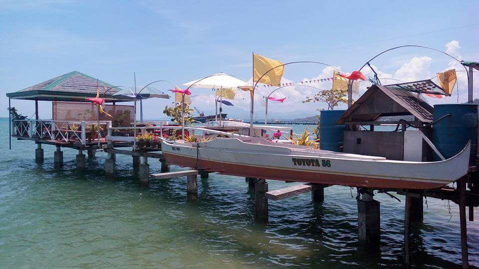 Peria Seafront Pensione Roxas  エクステリア 写真